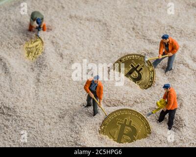 Symbol Foto für Bergbau von Bitcoin. Stockfoto