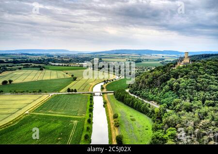 Luftaufnahme von Schloss Marienburg auf Marienberg. Nordstemmen, 27. Juni 2020 Stockfoto