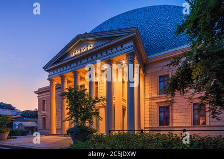 Museum de Fundatie ist ein Museum für bildende Kunst in der Overijssel-Hauptstadt Zwolle, Niederlande. Dieser ehemalige Justizpalast wurde in Neoklaten erbaut Stockfoto