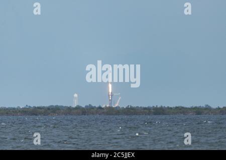 Raketenstart von SpaceX Falcon 9 Stockfoto