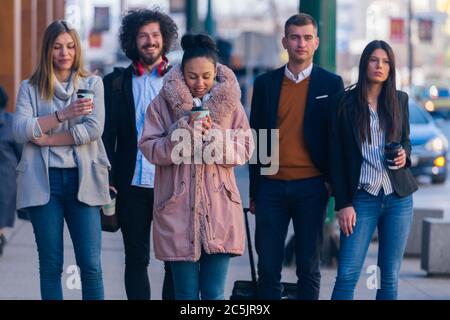 Ein paar Freunde auf einer Geschäftsreise in europa Stockfoto