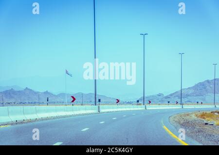 Curvy Road Highway Mountain Ranges Fujairah Stockfoto