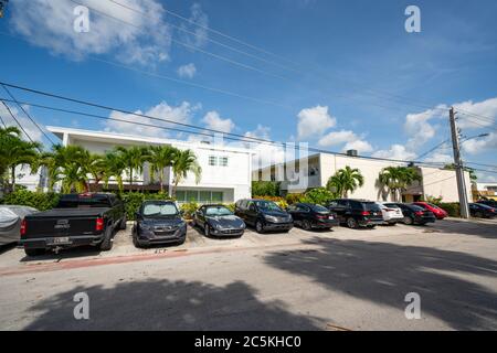 Wohnhäuser Miami Beach Florida Mietwohnungen oder Ferienwohnungen Stockfoto