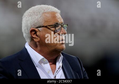 Salerno, Italien 3. Juli 2020. Francesco Manniello Präsident von Juve Stabia während eines Spiels der italienischen Serie B Meisterschaft zwischen Salernitana - Juve Stabia endete mit dem Sieg von Salernitana, ein Spiel im Arechi-Stadion in Salerno gespielt. Kredit: Vincenzo Izzo / Alamy Live Nachrichten Stockfoto