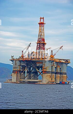 Ölplattform der brasilianischen Ölgesellschaft Petrobras, Guanabara Bay, Rio de Janeiro, Brasilien Stockfoto