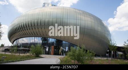 Bordeaux, Nouvelle Aquitaine / Frankreich - 06 20 2018 : La Cité du Vin Gebäude Stockfoto