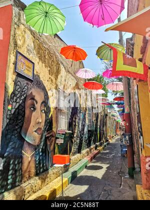 Bunte Straßen von Getsemani in Cartagena, Kolumbien Stockfoto