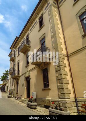 San Marino, San Marino Republik - 16. Juni 2017: Architektur Altstadt in San Marino Stockfoto