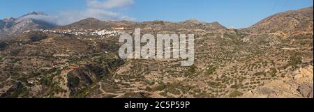 Panoramablick auf Spoa von der Straße nach Olympos auf Karpathos in Griechenland, Europa Stockfoto