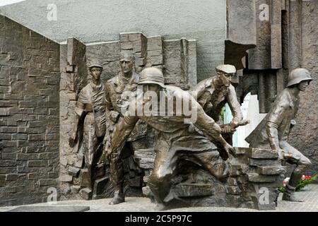 Der Warschauer Aufstand 1944 Denkmäler auf Krasinski Platz seit 01.08.1989 opfern Straßentourismus touristische U-Bahn Stockfoto