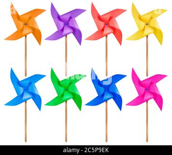 Bunte Papier Windmühle Windrad isoliert auf weiß Stockfoto
