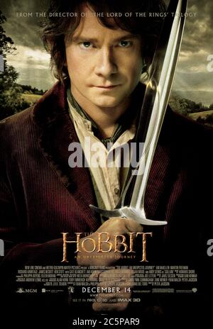 The Hobbit: An Unusual Journey (2012) von Peter Jackson mit Ian McKellen, Martin Freeman, Richard Armitage und James Nesbitt. Im ersten Teil der Trilogie, basierend auf J. R. R. Tolkiens Buch der Hobbit, schließt sich Bilbo Baggins den Zwergen an, um ihre Heimat vom Drachen Smaug zurückzuerobern. US-Poster mit einem Blatt ***NUR FÜR REDAKTIONELLE ZWECKE***. Quelle: BFA / Warner Bros Stockfoto