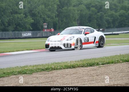 Biegen Sie an der Mid-Ohio Sports Car Course SVRA 2020 zwei ab. Stockfoto