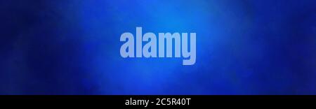 Blauer Texturhintergrund mit Spotlight oder weichem, glänzendem Licht mit dunklem Rand Grunge in strukturierter Vintage Wandillustration, weich verschwommen melztem Effekt Stockfoto
