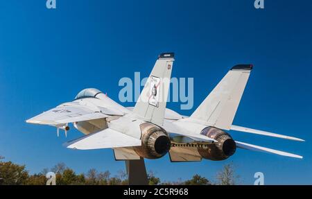 Grumman F-14A Tomcat im Naval Air Museum in Pensacola, Florida - Heimat der Blue Angels. Stockfoto