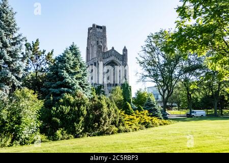 Rockefeller Memorial Chapel. Eine neugotische Kapelle auf dem Campus der University of Chicago in Chicago, Illinois, USA. Stockfoto