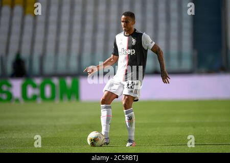 Turin, Italien. Juli 2020. TURIN, ITALIEN - 04. Juli 2020: Danilo von Juventus FC in Aktion während der Serie A Fußballspiel zwischen Juventus FC und Turin FC. (Foto von Nicolò Campo/Sipa USA) Quelle: SIPA USA/Alamy Live News Stockfoto