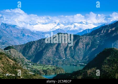 Chamera, dam ich – das hat den Stausee Chamera See – auf die Ravi Fluß in der Nähe von Chamba, Himachal Pradesh gebildet. Indien. Stockfoto