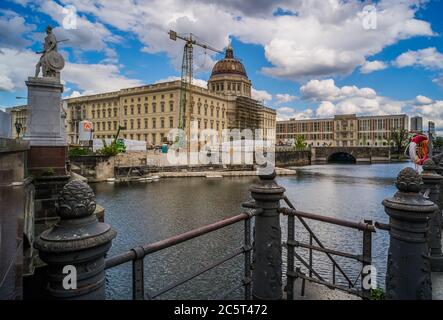 Stadtschloss mit Humboldt Forum Berlin Stockfoto