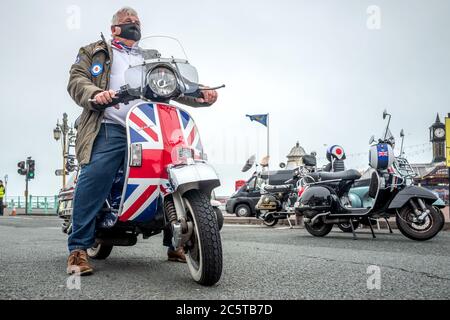 Brighton UK 4. Juli 2020: Die jährliche Mod Weekender in Brighton hatte verständlicherweise eine geringere Beteiligung als in den Vorjahren. Stockfoto