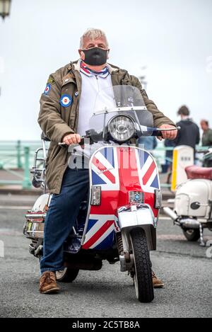 Brighton UK 4. Juli 2020: Die jährliche Mod Weekender in Brighton hatte verständlicherweise eine geringere Beteiligung als in den Vorjahren. Stockfoto