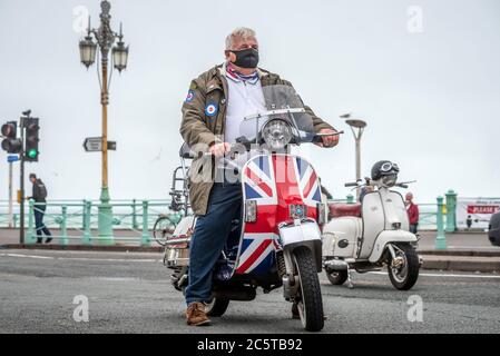 Brighton UK 4. Juli 2020: Die jährliche Mod Weekender in Brighton hatte verständlicherweise eine geringere Beteiligung als in den Vorjahren. Stockfoto