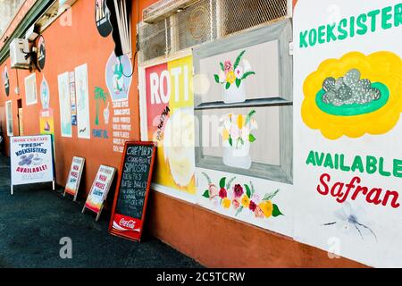 Orange Indisches Restaurant in Bo-Kaap Schotsche Kloof in Kapstadt. Stockfoto