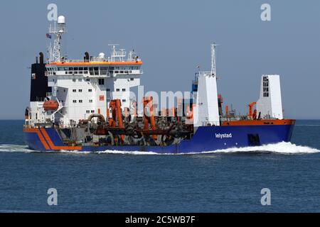 Der Saugbagger Lelystad wird am 30. Mai 2020 den Hafen von Rotterdam erreichen. Stockfoto