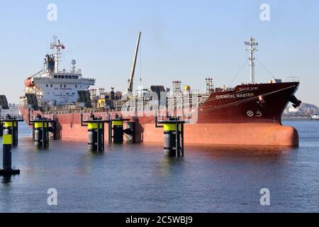 Der chemische Tanker Chemical Master wird am 30. Mai 2020 im Hafen von Rotterdam sein. Stockfoto