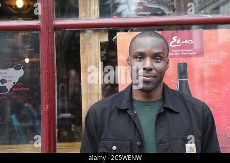 Northern Quarter of Manchester, das viele Bars und Restaurants hat opemiomg zum ersten Mal seit Coronavirus Lockdown Regeln wurden gelockert. Manchester. Stockfoto