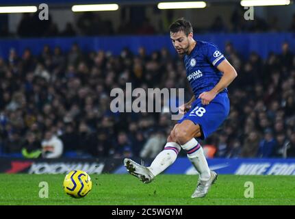 LONDON, ENGLAND - 21. JANUAR 2020: Cesar Azpilicueta von Chelsea im Rahmen des Premier League Spiels 2019/20 zwischen dem FC Chelsea und dem FC Arsenal in Stamford Bridge. Stockfoto