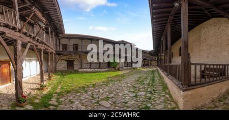 Das mittelalterliche orthodoxe Kloster Rozhen bei Melnik, Bulgarien. Geburt der Gottesmutter Kirche Stockfoto