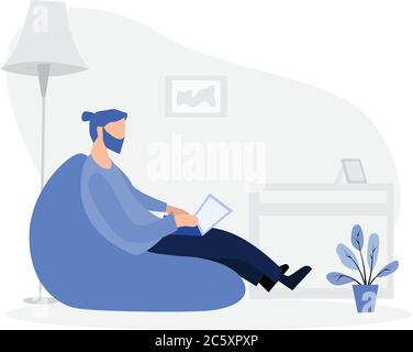 Mann, der auf dem Sessel sitzt und zu Hause am Laptop arbeitet Stock Vektor