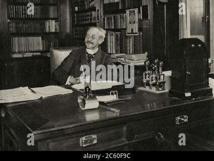 Carl Gustav Adolf von Harnack (1851 – 1930) war ein baltisch-deutscher lutherischer Theologe und prominenter Kirchenhistoriker. Er produzierte viele religiöse publica Stockfoto