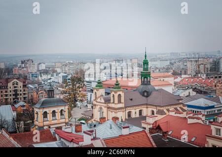 Blick auf die Stadt Ivano Frankivsk. Panorama der Stadt Stockfoto