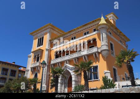 Wahrzeichen Portugals. Casa L. Perestrelo de Vasconcelos, neo-manuelline Architektur Villa in Cascais. Stockfoto