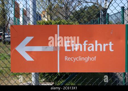 BSR-Recyclinghof am Brunsbütteler Damm in Berlin-Spandau Stockfoto