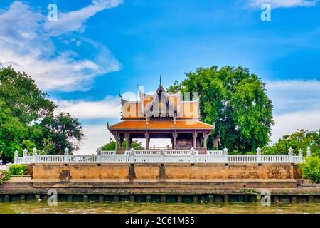 Santichaiprakarn Throne Hall im Santichaiprakarn Park, Bangkok, Thailand Stockfoto