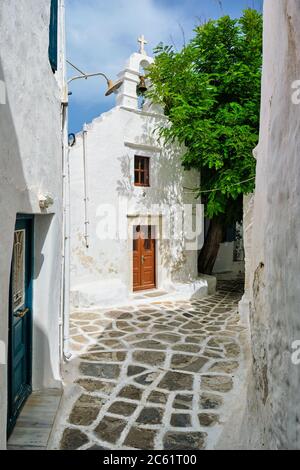 Griechische Mykonos Straße auf Mykonos Insel, Griechenland Stockfoto