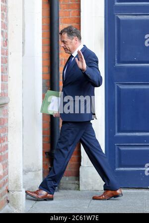 Agrarminister Barry Cowen bei der Ankunft zum Kabinettstreffen in Dublin Castle. Stockfoto