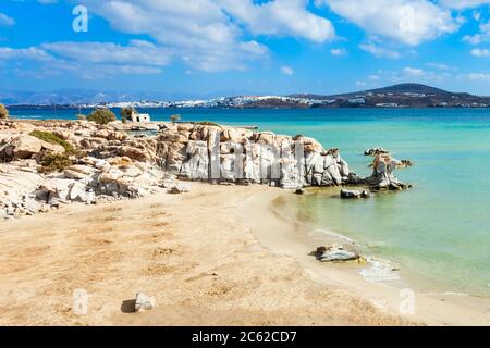 Strand Kolimbithres mit Schönheit Stein Felsen auf der Insel Paros in Griechenland Stockfoto