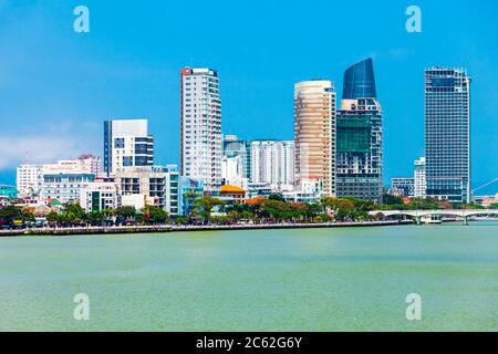 Da Nang City Skyline Antenne Panoramablick. Danang ist die viertgrößte Stadt in Vietnam. Stockfoto