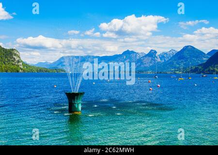 Wolfgangsee in St. Gilgen Dorf, Salzkammergut Stockfoto