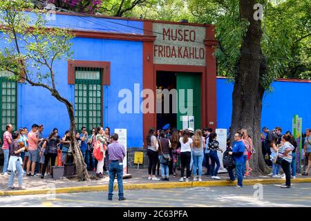 Casa Azul oder Blue House, das Haus von Frida Kahlo und Diego Rivera in Coyoacan Stockfoto