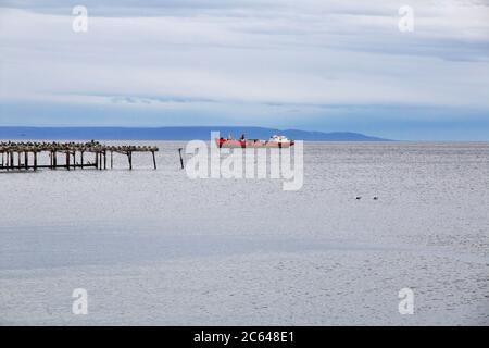 Alte Wharf im Hafen von Punta Arenas, Patagonien, Chile Stockfoto