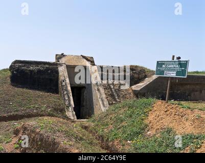 dh Colonial Forts Wallparts GALLE FORT SRI LANKA Dutch Fortress Wand Zinnen Gewehr Einsetzung Restaurierung von Wall Stockfoto