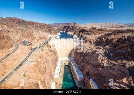 Hoover Dam an einem sonnigen Tag, in der Nähe von Las Vegas, in Nevada. Stockfoto