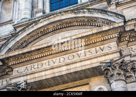 Pantheon Basilika Details der Außenseite in Rom, Italien. Stockfoto