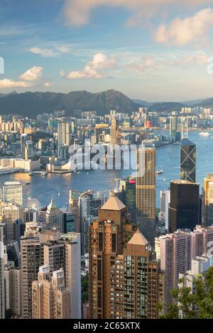 Skyline von Hong Kong Island und Kowloon, Hong Kong Stockfoto