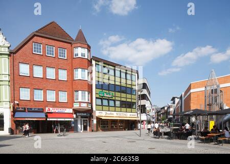 Marktplatz, Historische Häuser, Einkaufsstraße Lange Straße, Delmenhorst, Niedersachsen, Deutschland, Europa Stockfoto